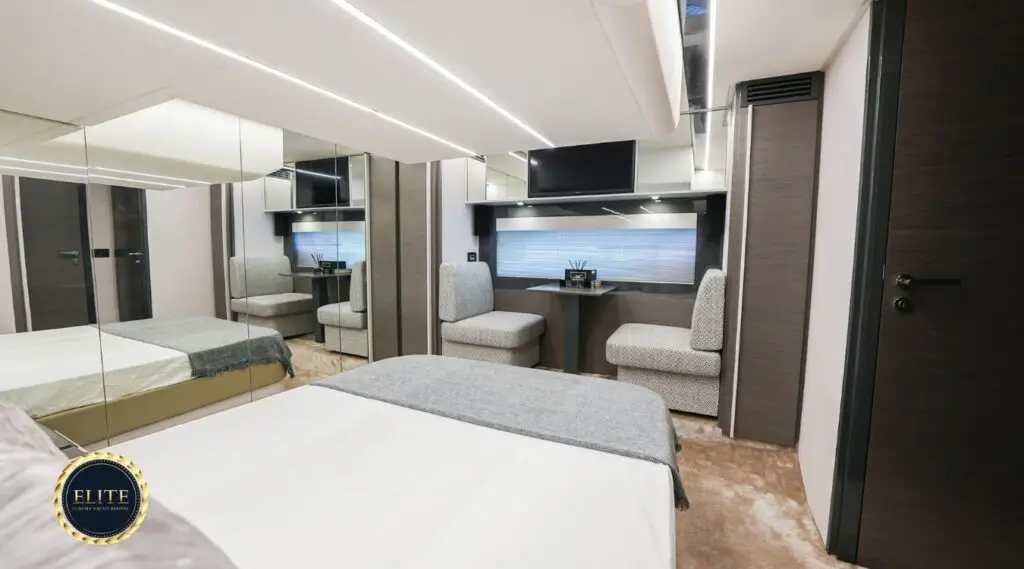 Elite Pershing White 54 Ft - Elite Luxury Yacht