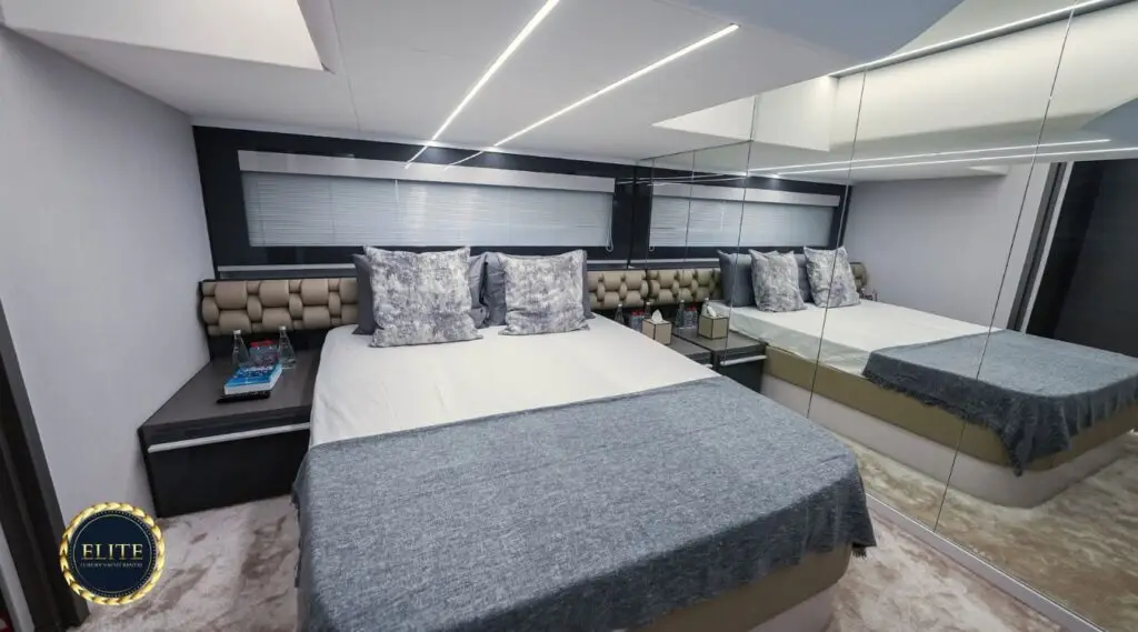 Elite Pershing White 54 Ft - Elite Luxury Yacht