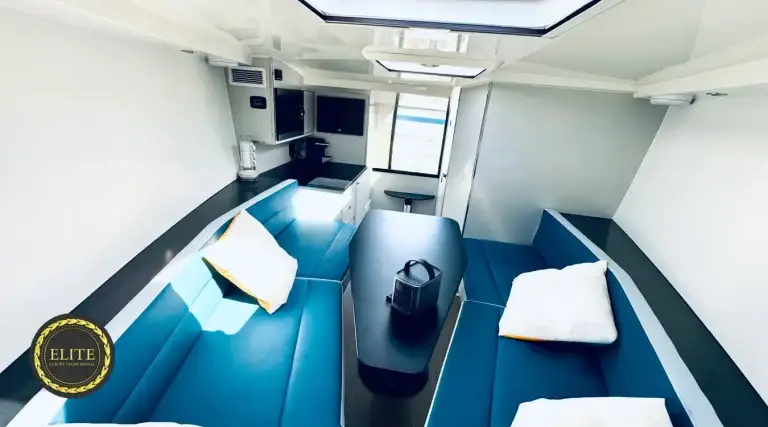 Van Dutch 40 FT (8)