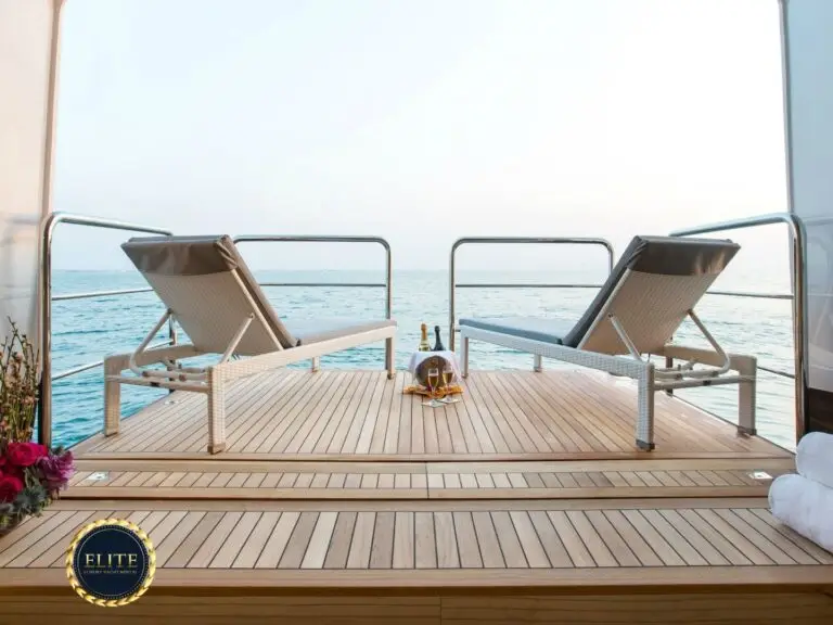 Moonlight II 300 Ft-Gallery. Luxury Yacht Rental Dubai For Party: Celebration on the Water image blog.