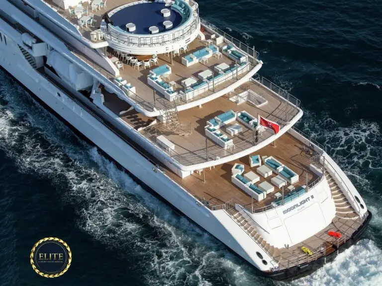 Moonlight II 300 Ft-Gallery - Why People Keep Coming Back for Yacht Rental Dubai image blog.