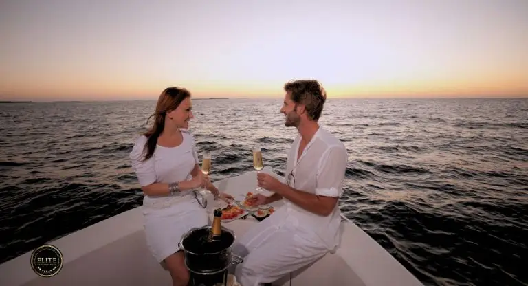 Romantic Yacht Charter in Dubai. How to Celebrate Valentine’s Day with Yacht Rental Dubai image blog.